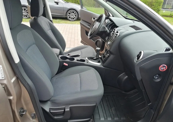 Nissan Qashqai cena 36800 przebieg: 65000, rok produkcji 2010 z Kowal małe 301